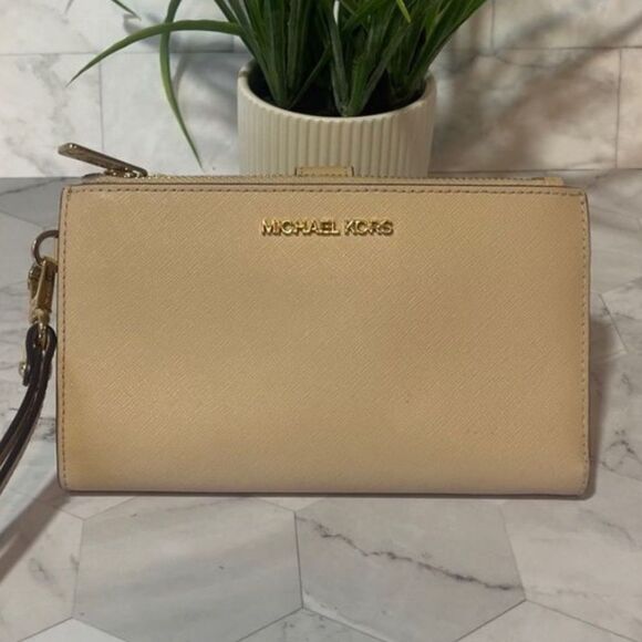 Michael Kors Handbags - Michael Kors Double Zip Wallet Wristlet Buff